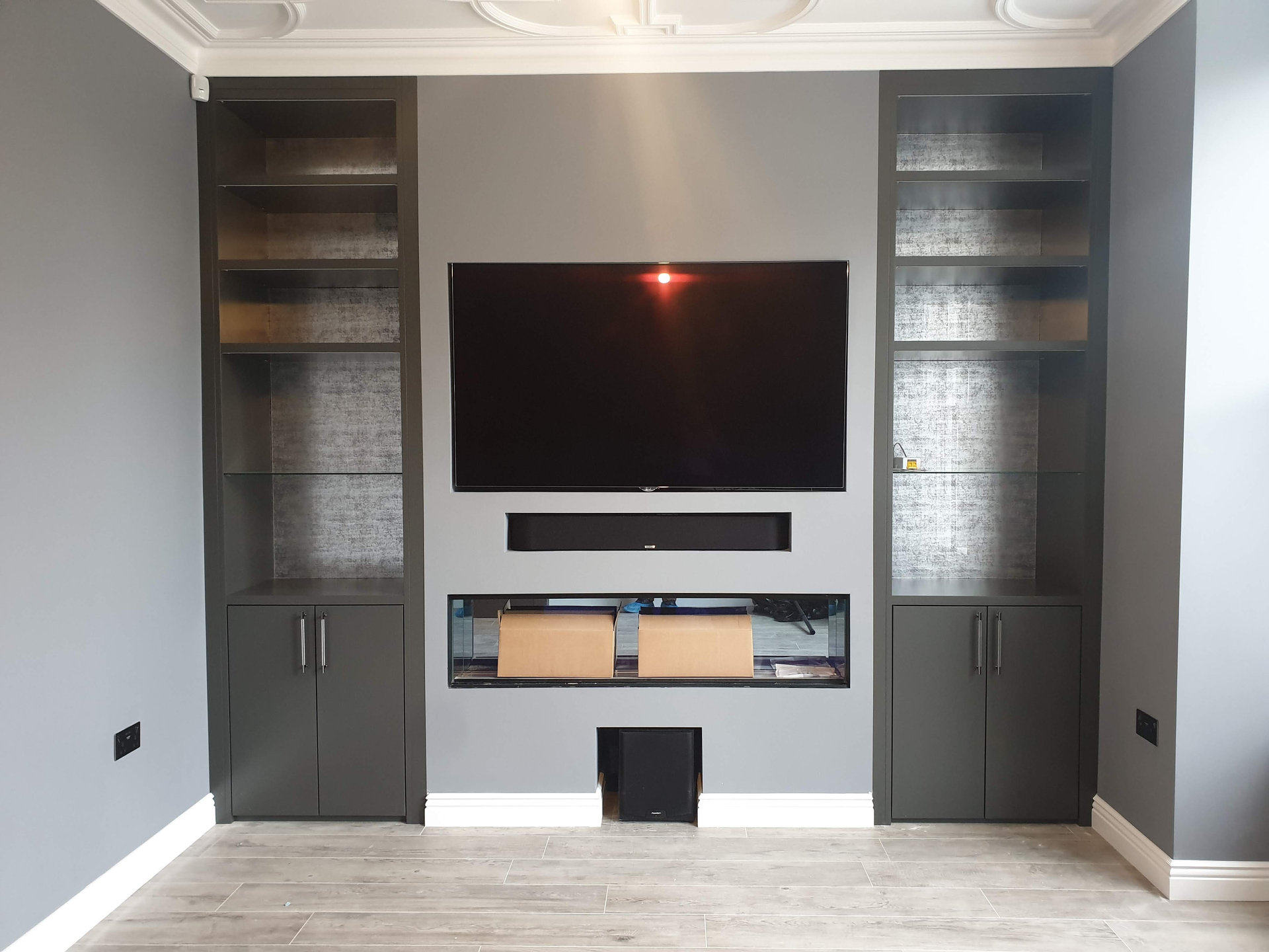 Kitchens, dining & interiors — 13