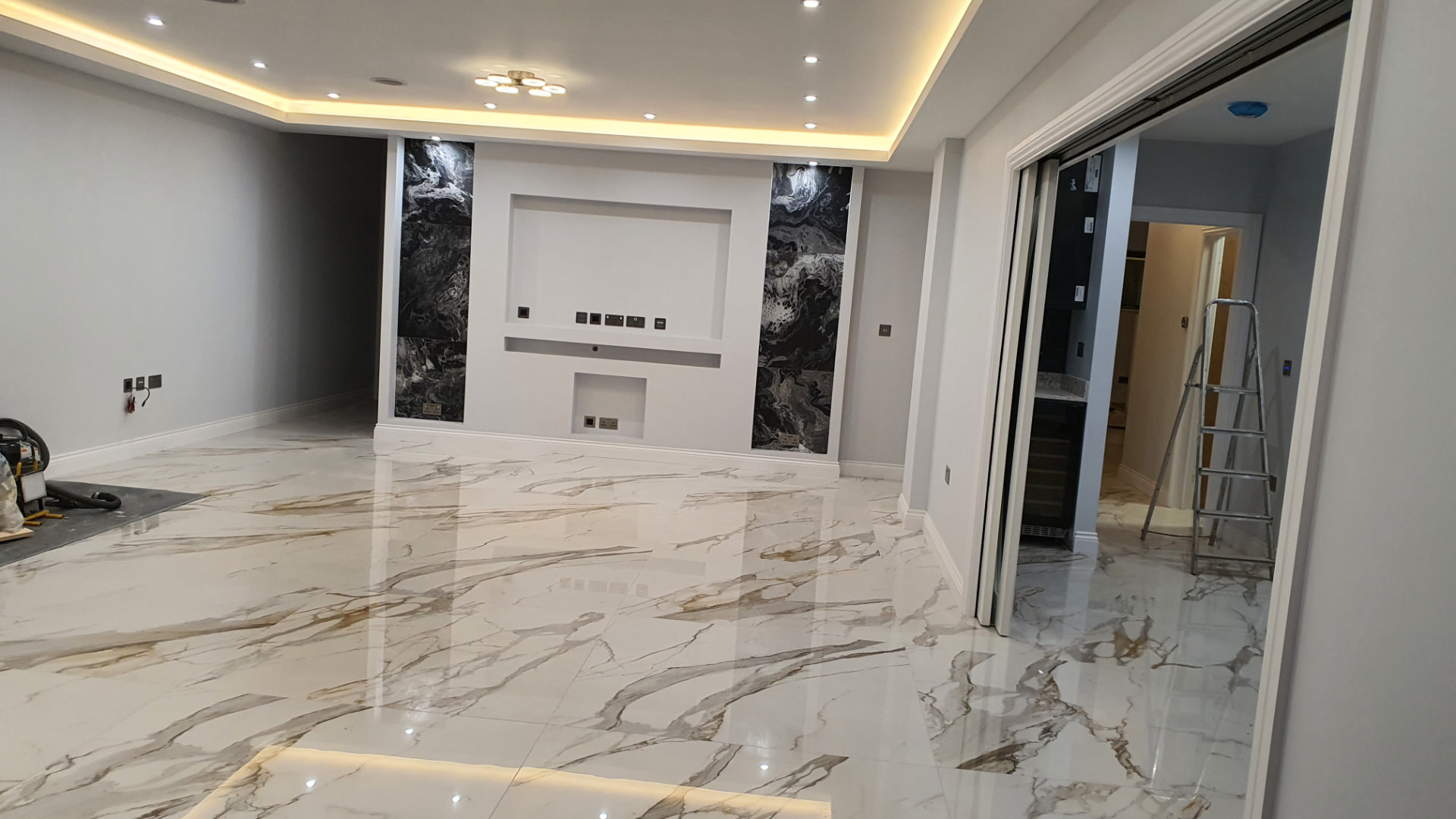 Kitchens, dining & interiors — 66