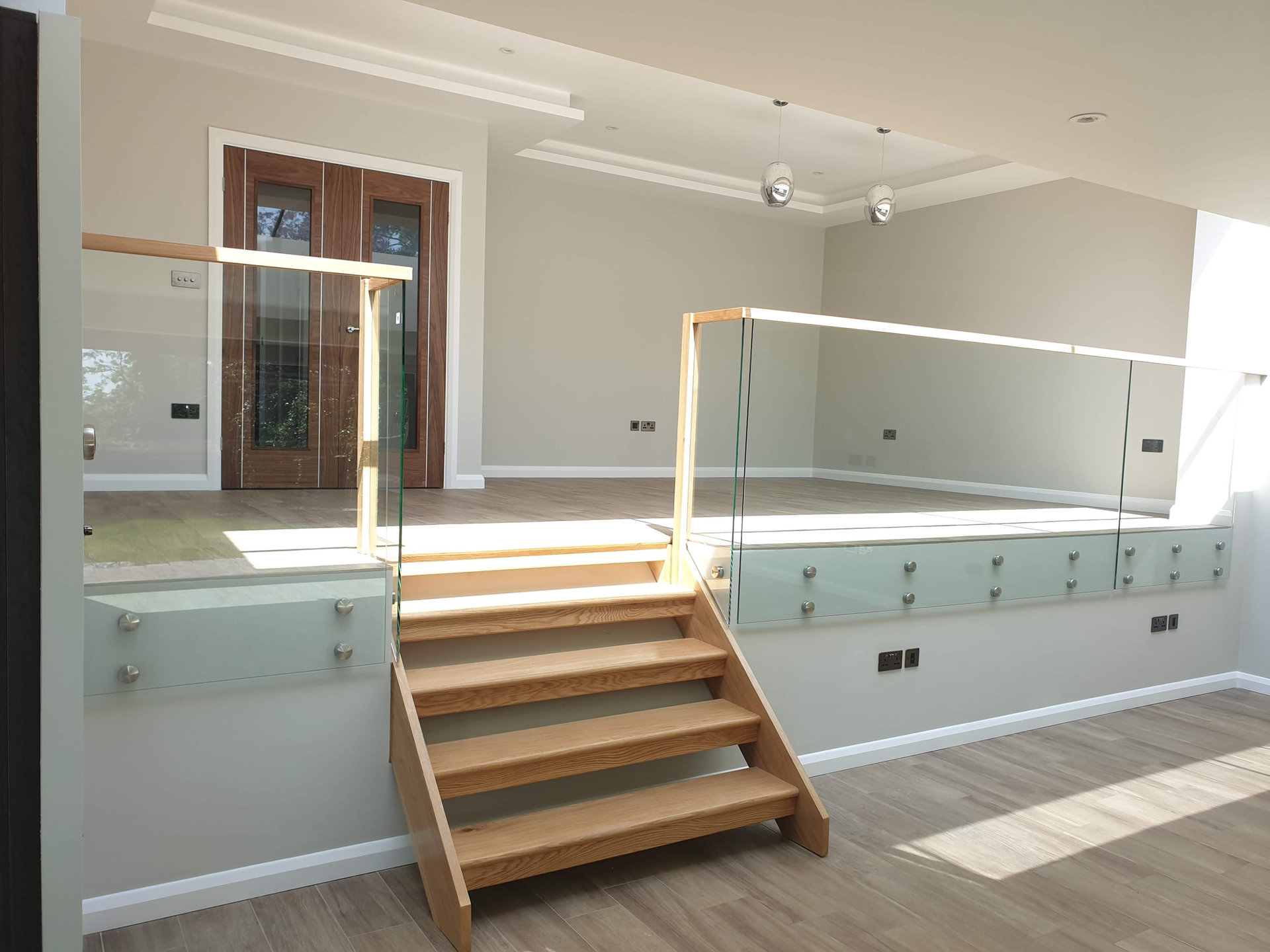 Kitchens, dining & interiors — 26