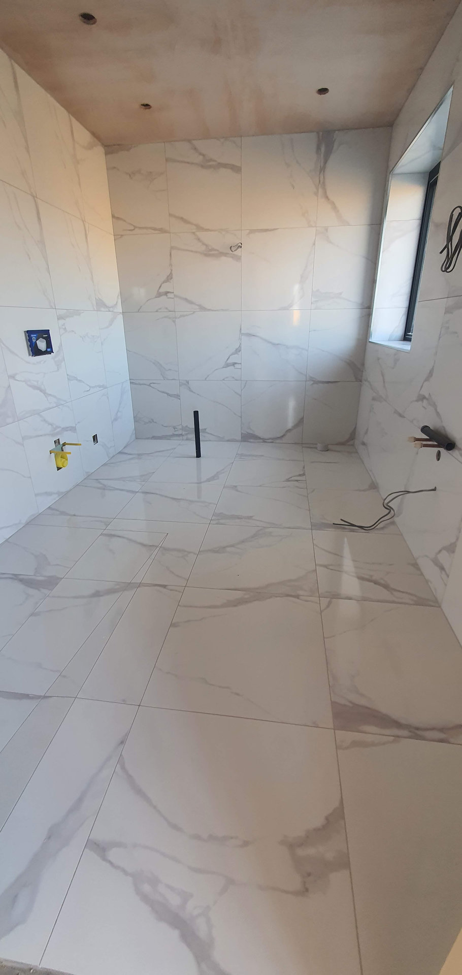 Bathrooms — 17