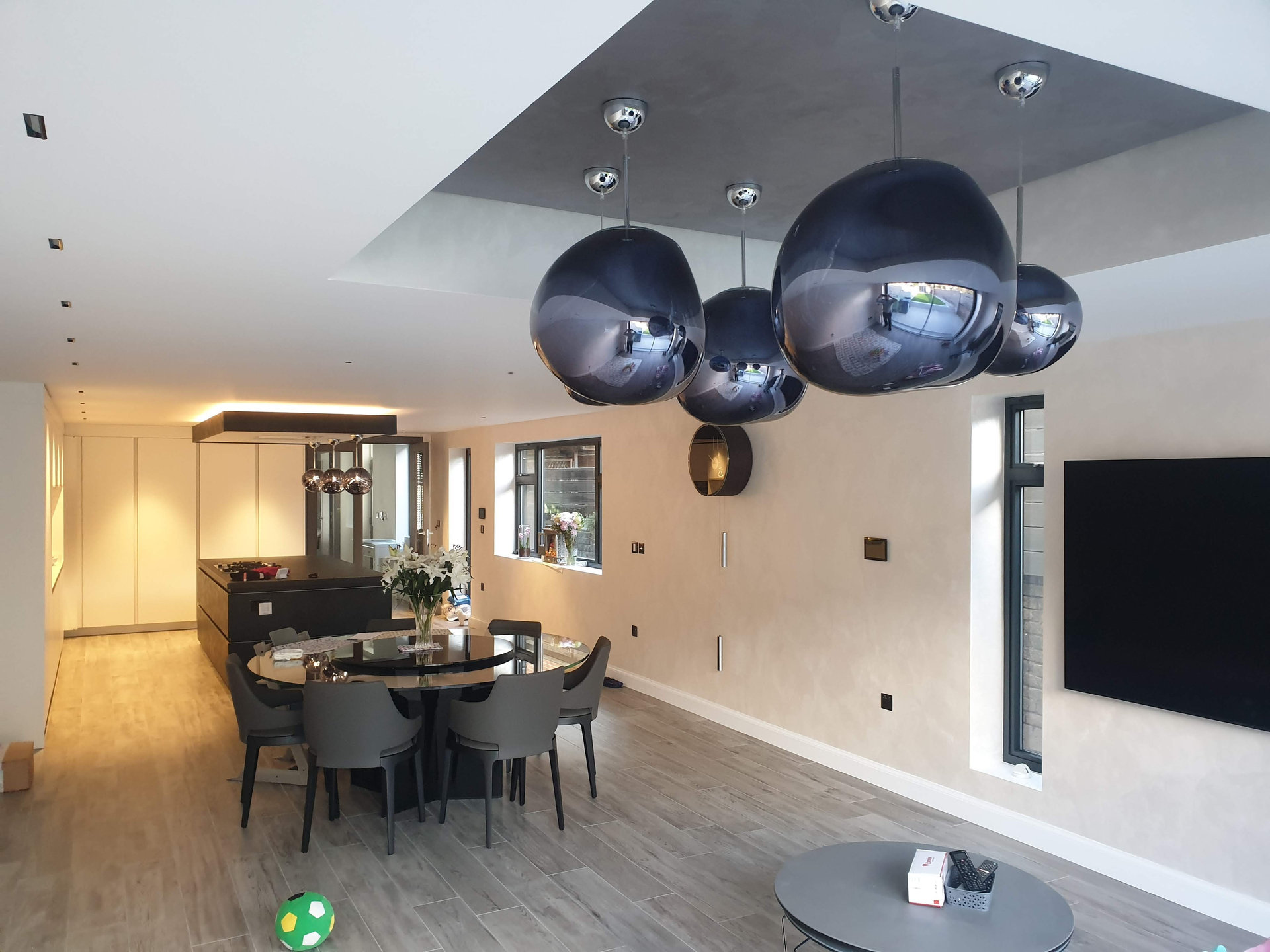 Kitchens, dining & interiors — 32